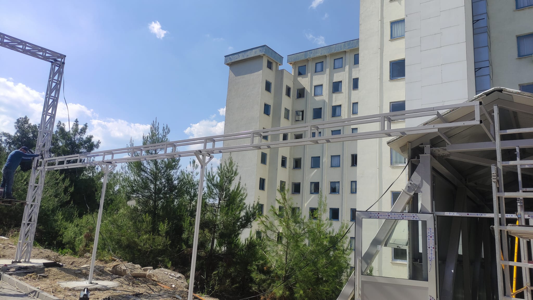 CELAL BAYAR ONKOLOJİ HASTANESİ TÜP GEÇİT UYGULAMASI